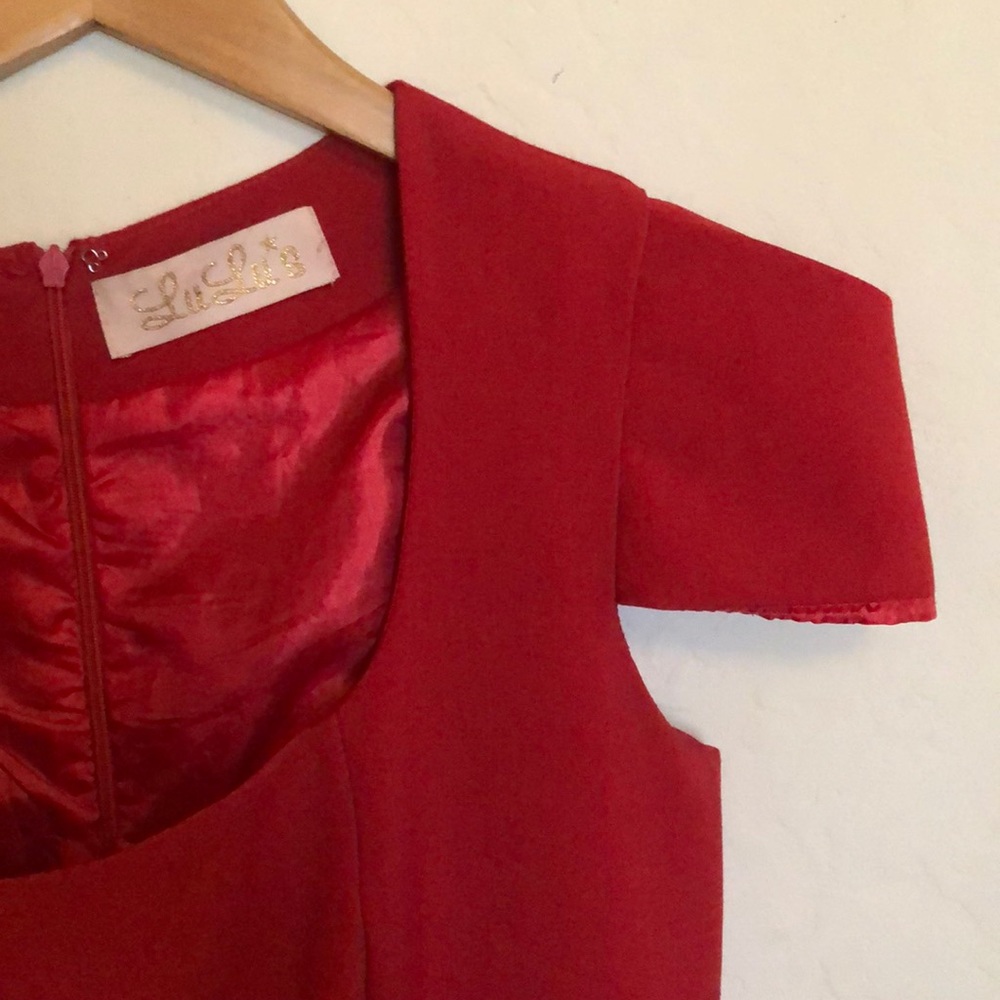 Lulu’s vintage inspired midi dress